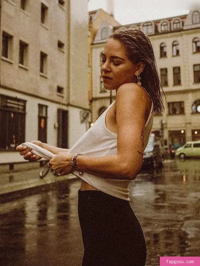 Diana zur Löwen