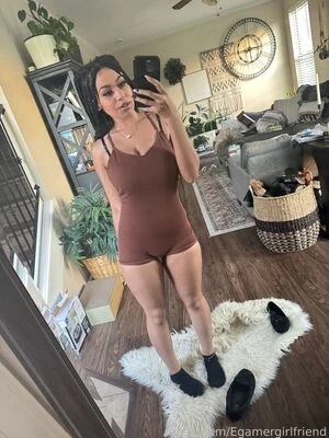 Egamergirlfriend content