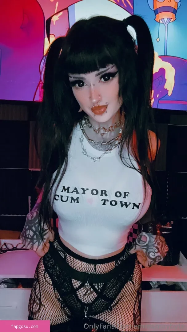 Emmamaybyte