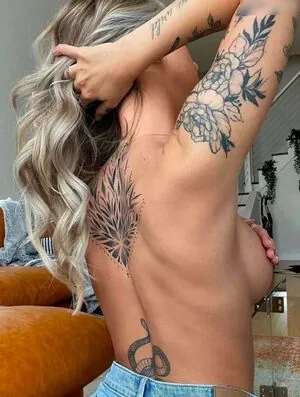 Essie Ann Bone content