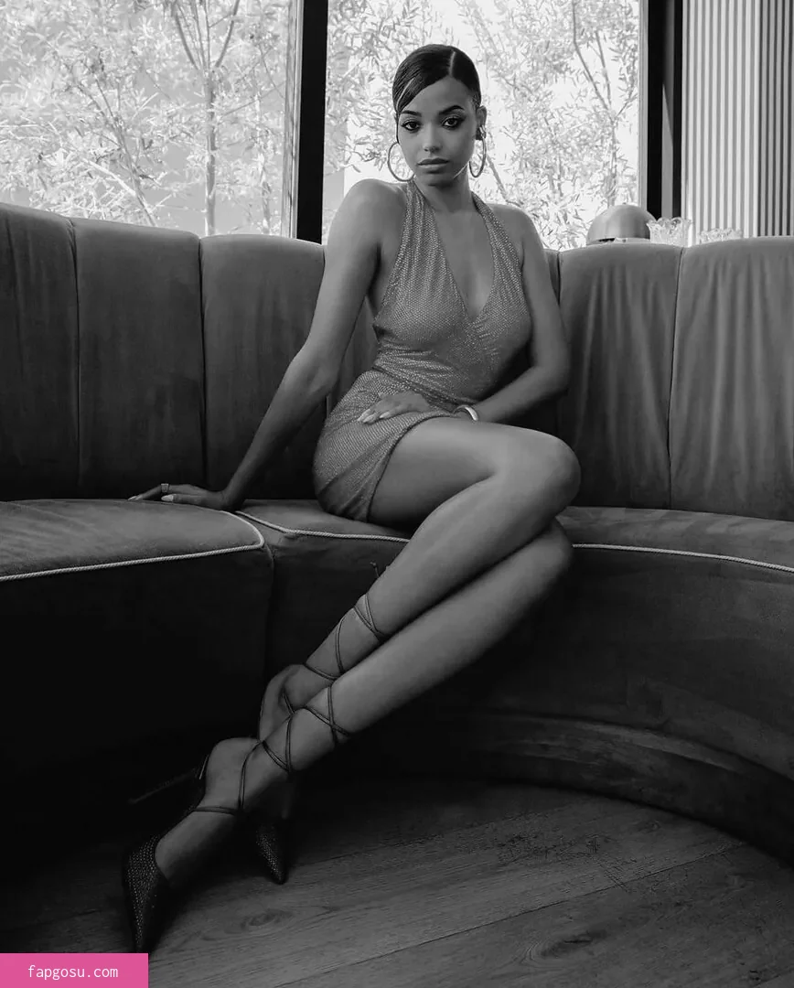 Ella Balinska