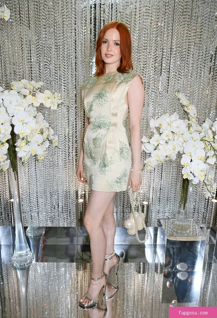 Ellie Bamber