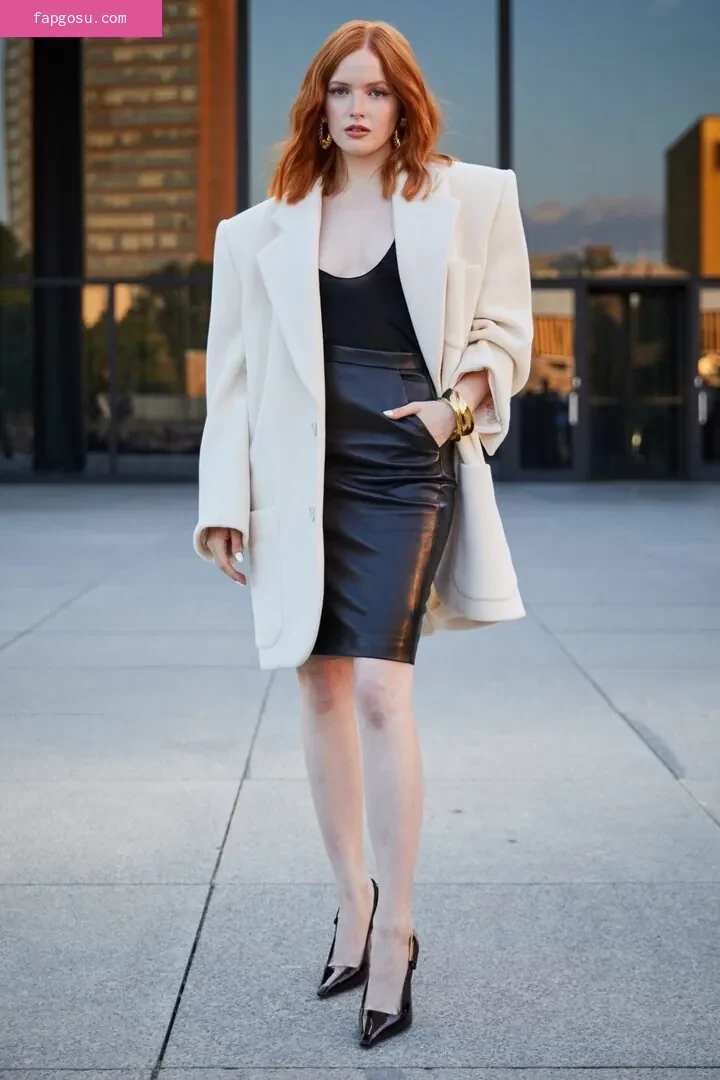 Ellie Bamber