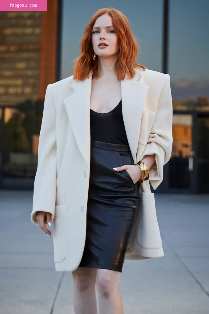 Ellie Bamber