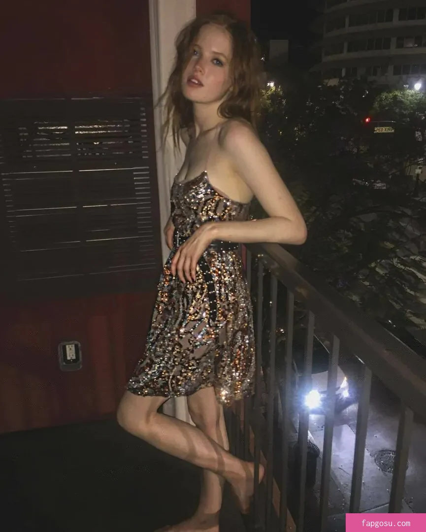 Ellie Bamber