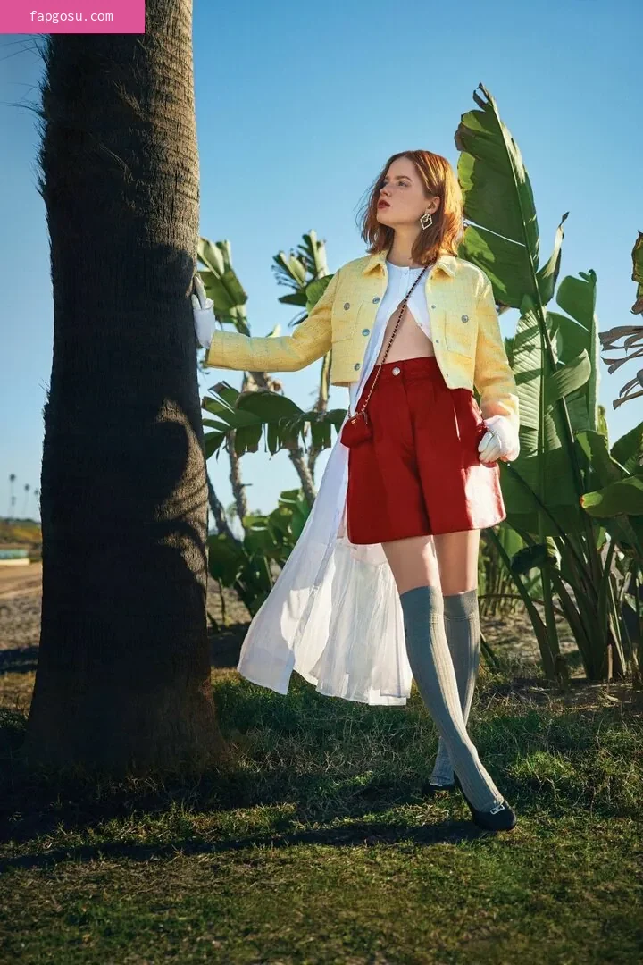 Ellie Bamber