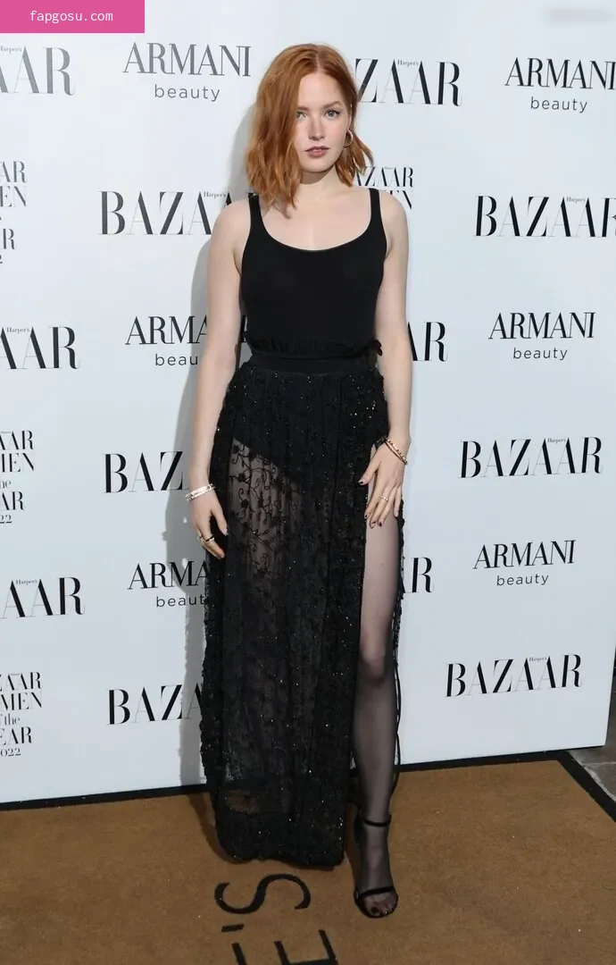 Ellie Bamber
