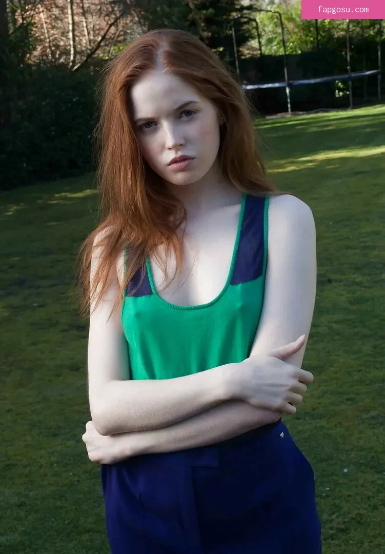 Ellie Bamber