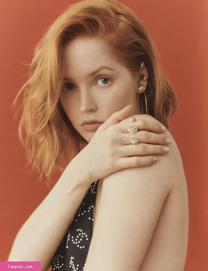 Ellie Bamber