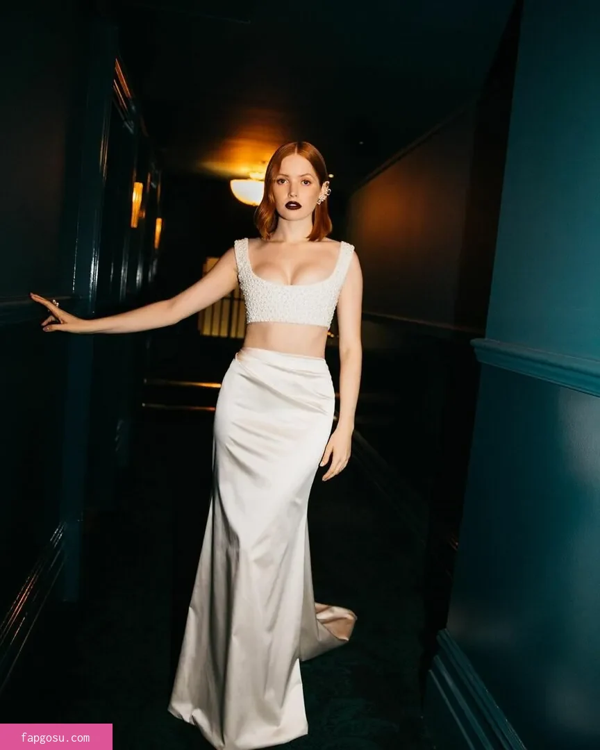 Ellie Bamber
