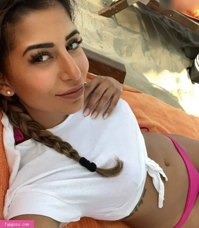 Eva Benetatou - Photo #130