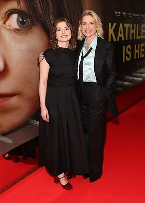Eva Birthistle content