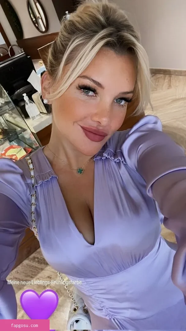 Evelyn Burdecki