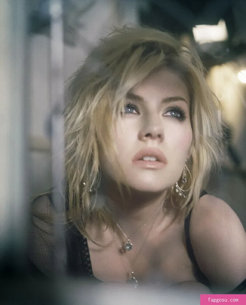 Elisha Cuthbert