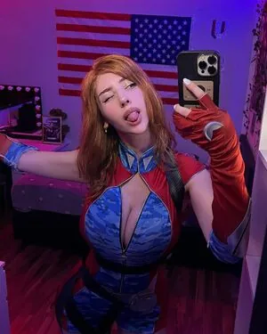 Elisa Denisee content
