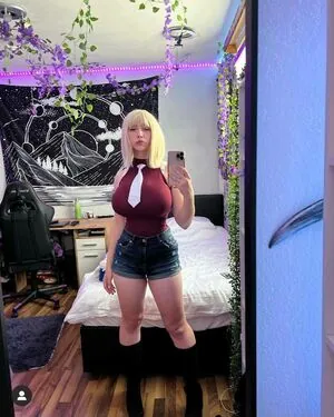 Elisa Denisee content