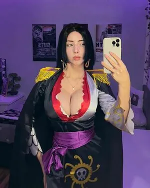 Elisa Denisee content