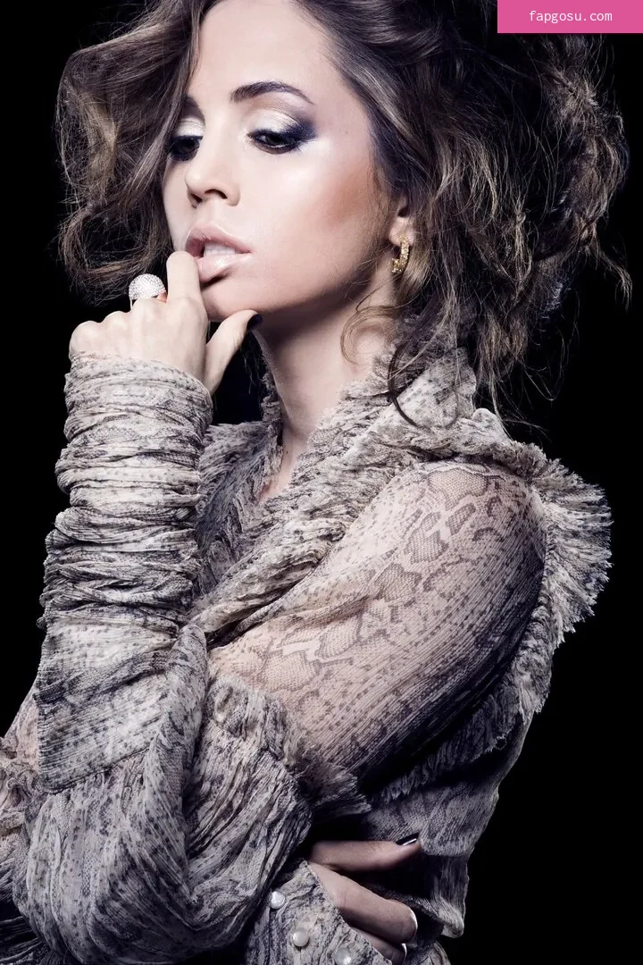 Eliza Dushku