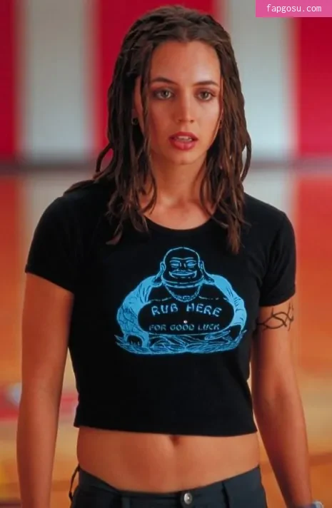 Eliza Dushku