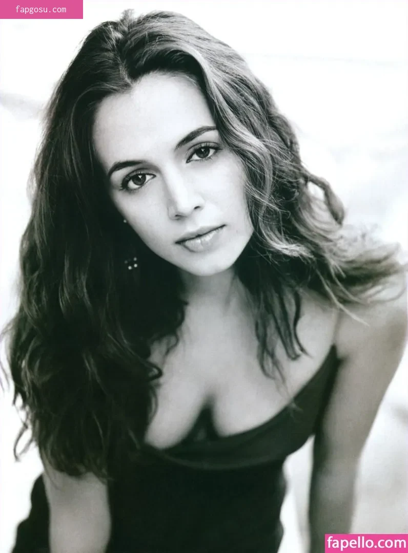 Eliza Dushku