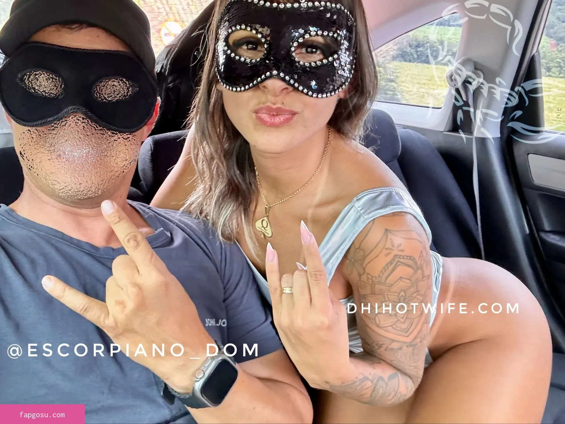 Escorpiano Dom