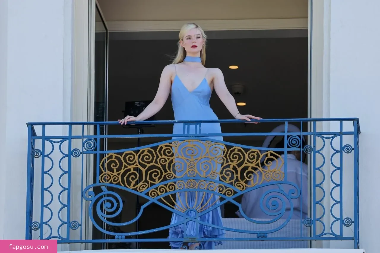 Elle Fanning