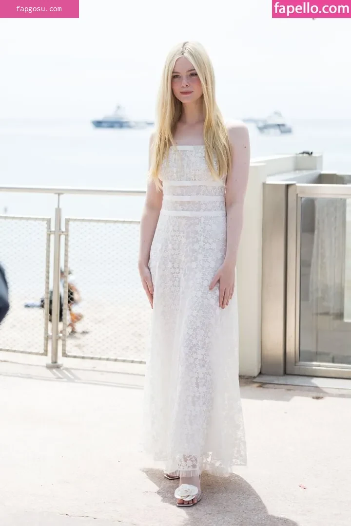Elle Fanning