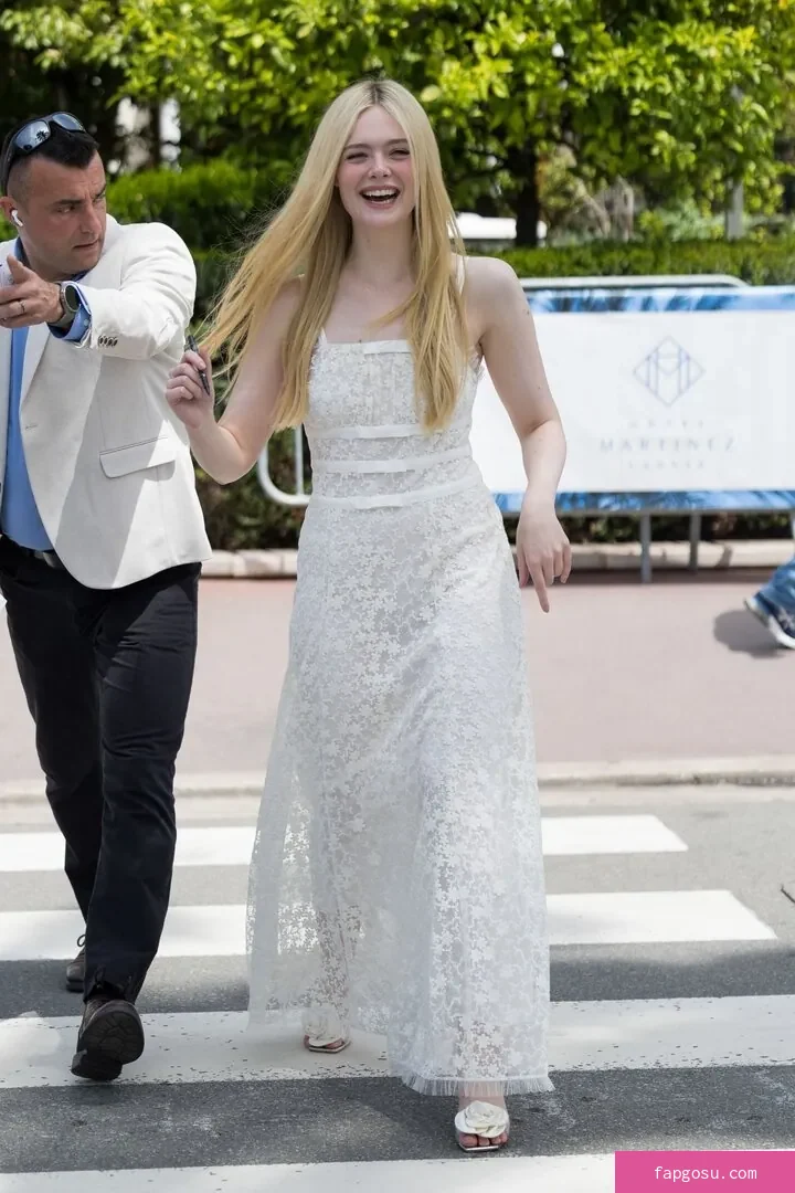 Elle Fanning