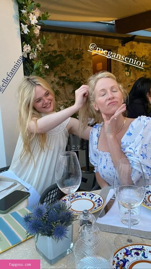 Elle Fanning