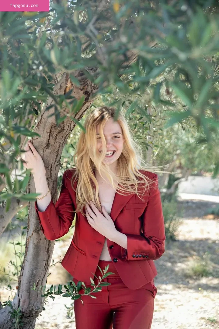 Elle Fanning