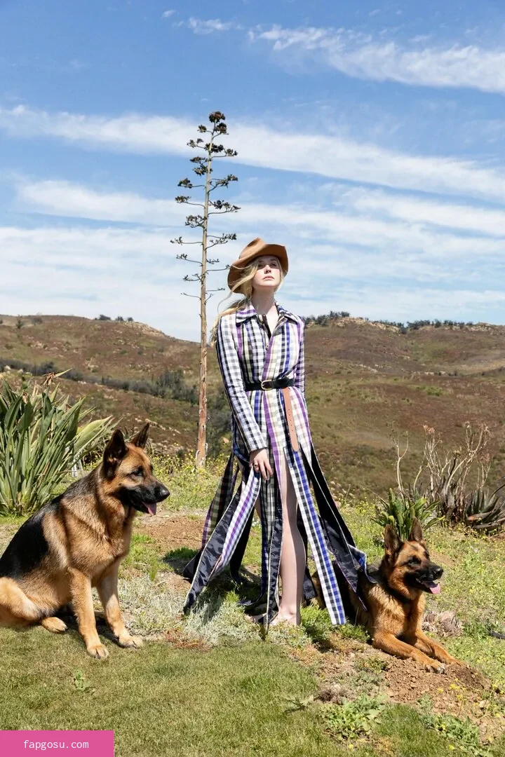 Elle Fanning