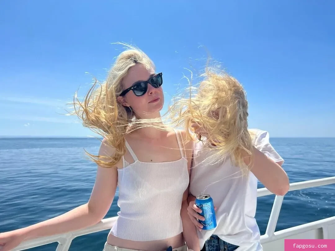 Elle Fanning