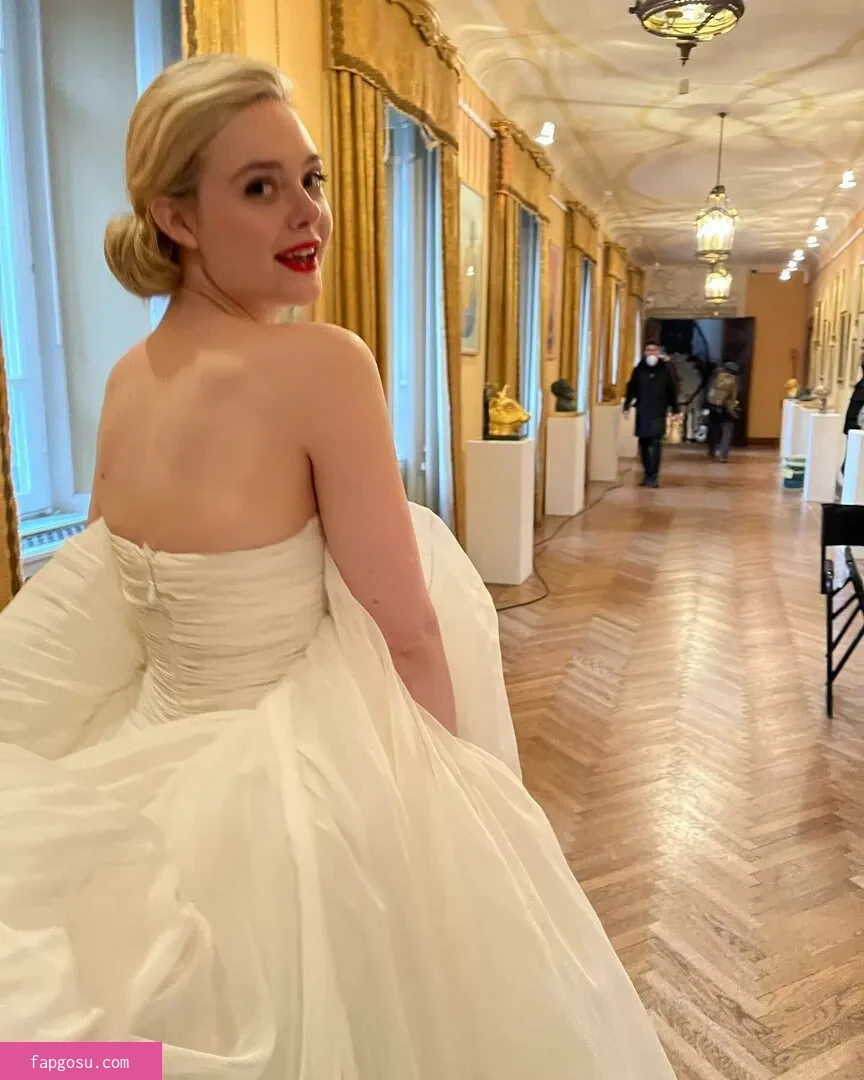 Elle Fanning
