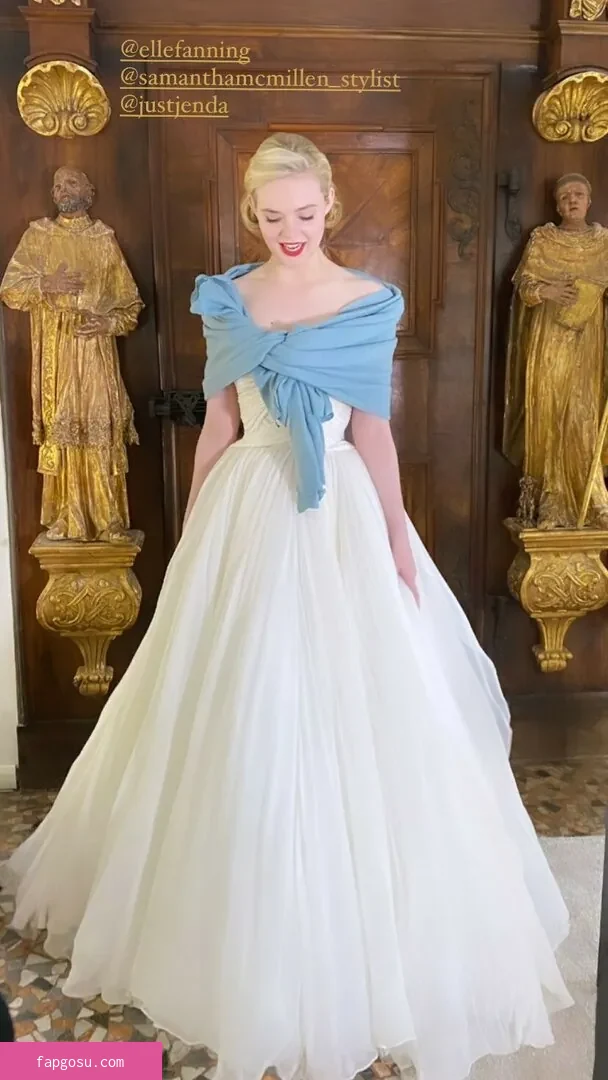 Elle Fanning