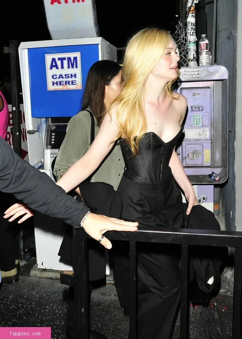 Elle Fanning
