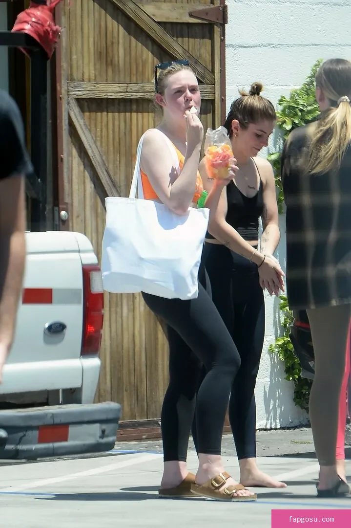 Elle Fanning