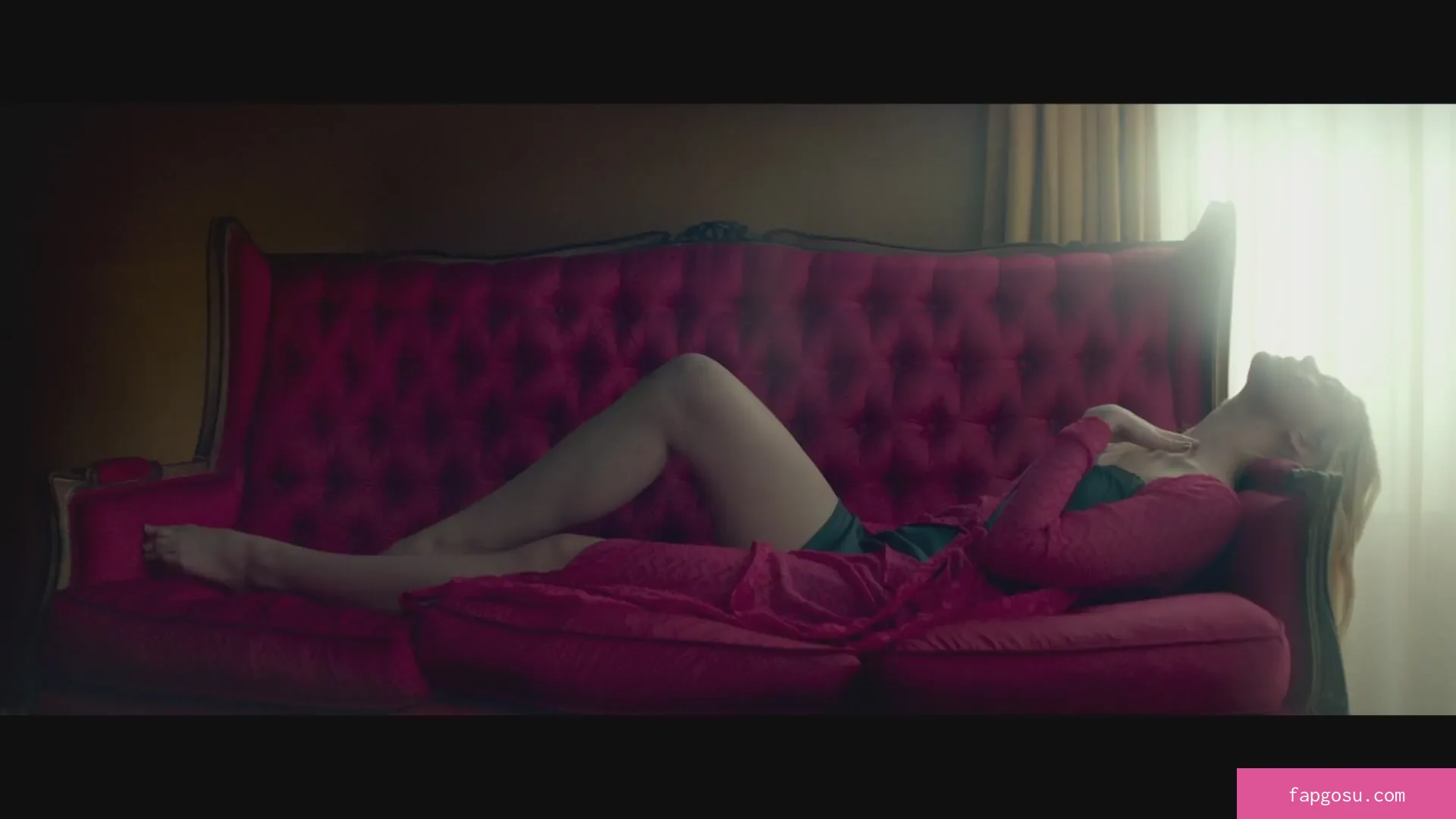 Elle Fanning