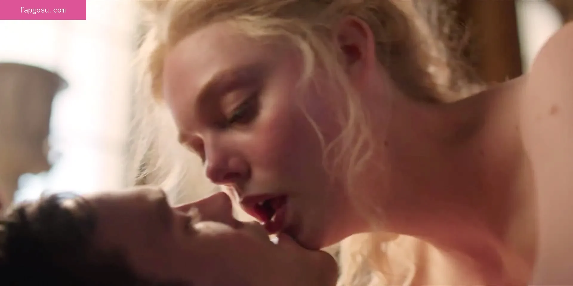 Elle Fanning