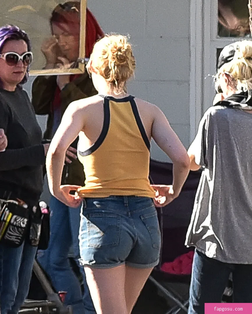 Elle Fanning