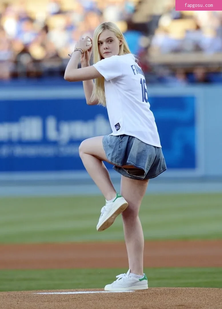 Elle Fanning