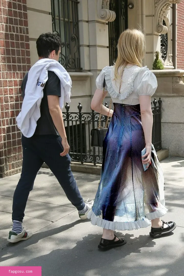 Elle Fanning