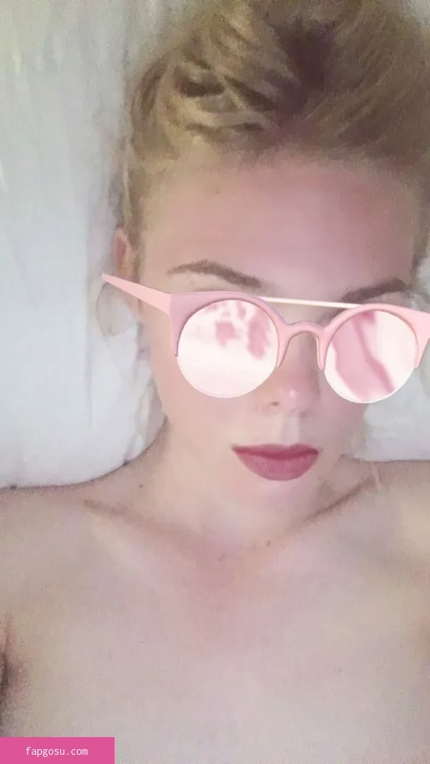 Elle Fanning