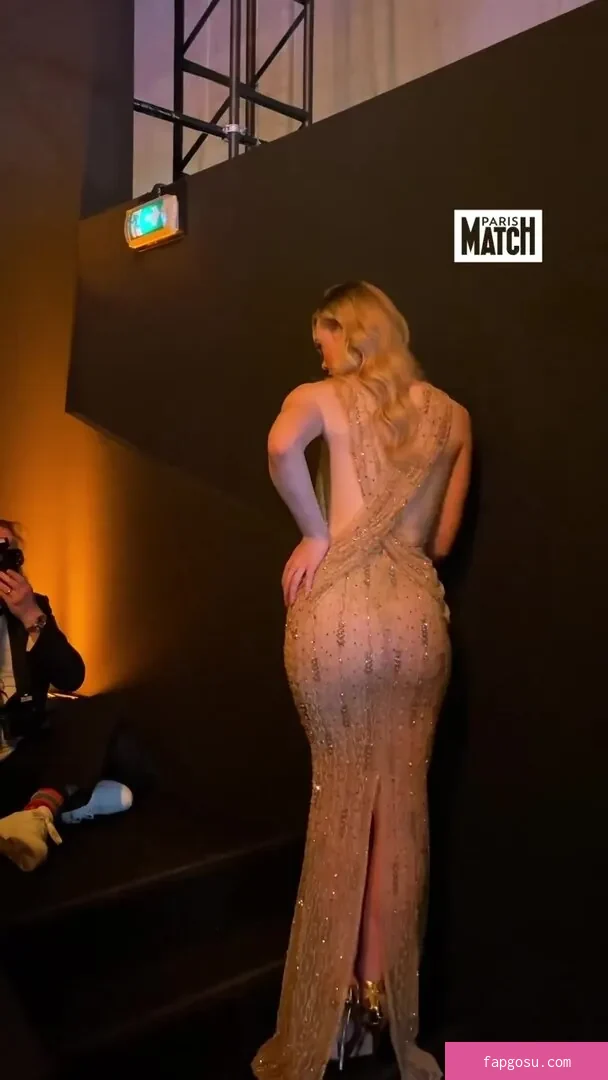 Elle Fanning