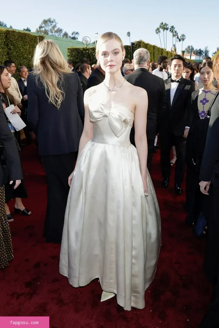 Elle Fanning