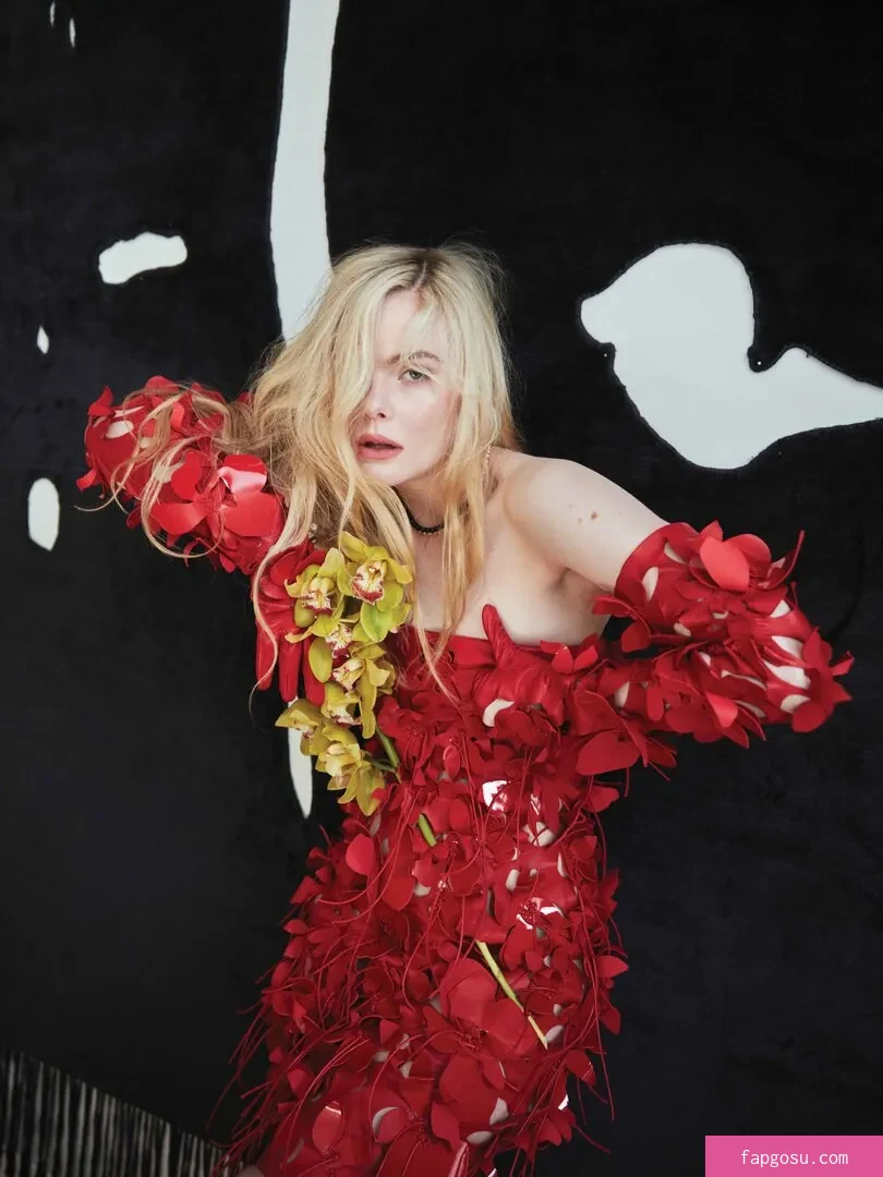 Elle Fanning