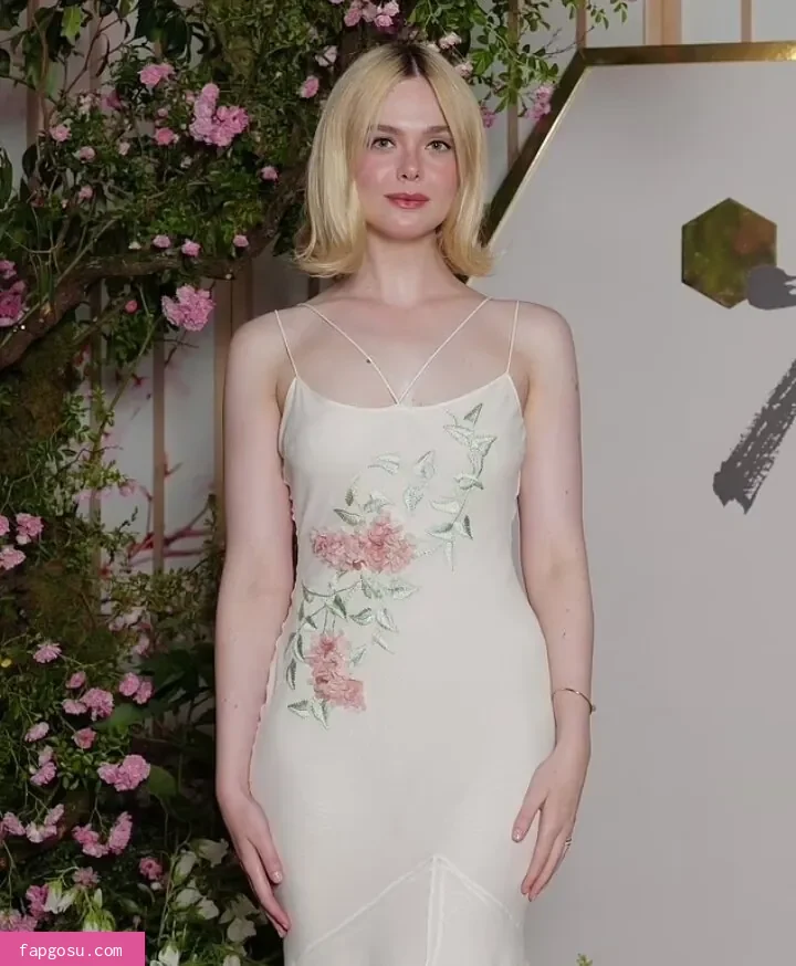Elle Fanning