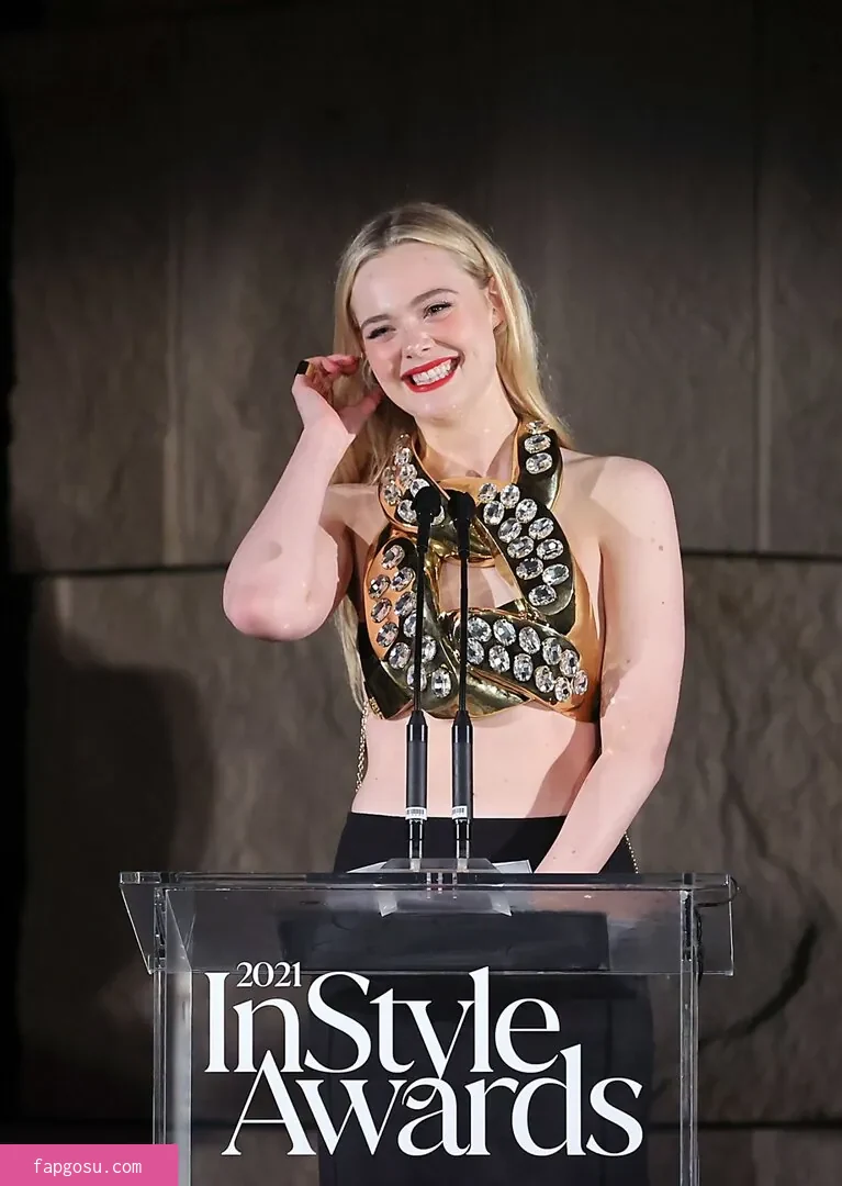 Elle Fanning