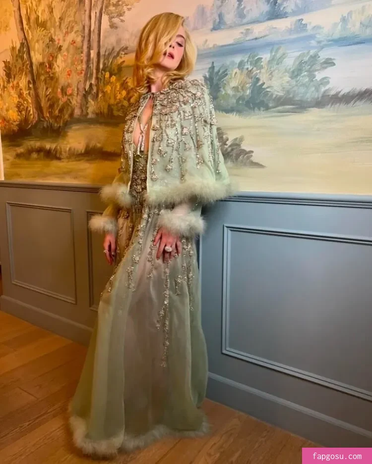 Elle Fanning