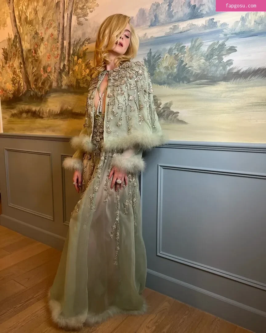 Elle Fanning