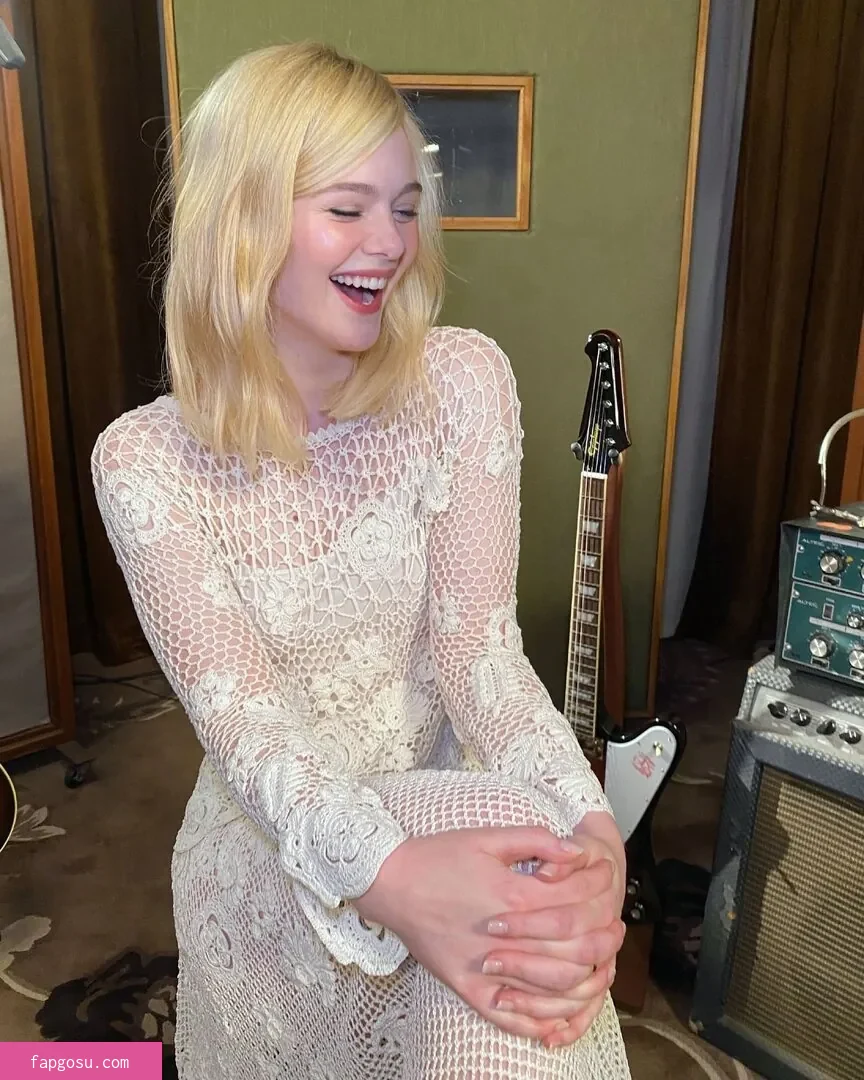 Elle Fanning